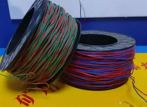 桑珠孜放炮线的主要材质有哪些？不同材质的适用场景有何区别？